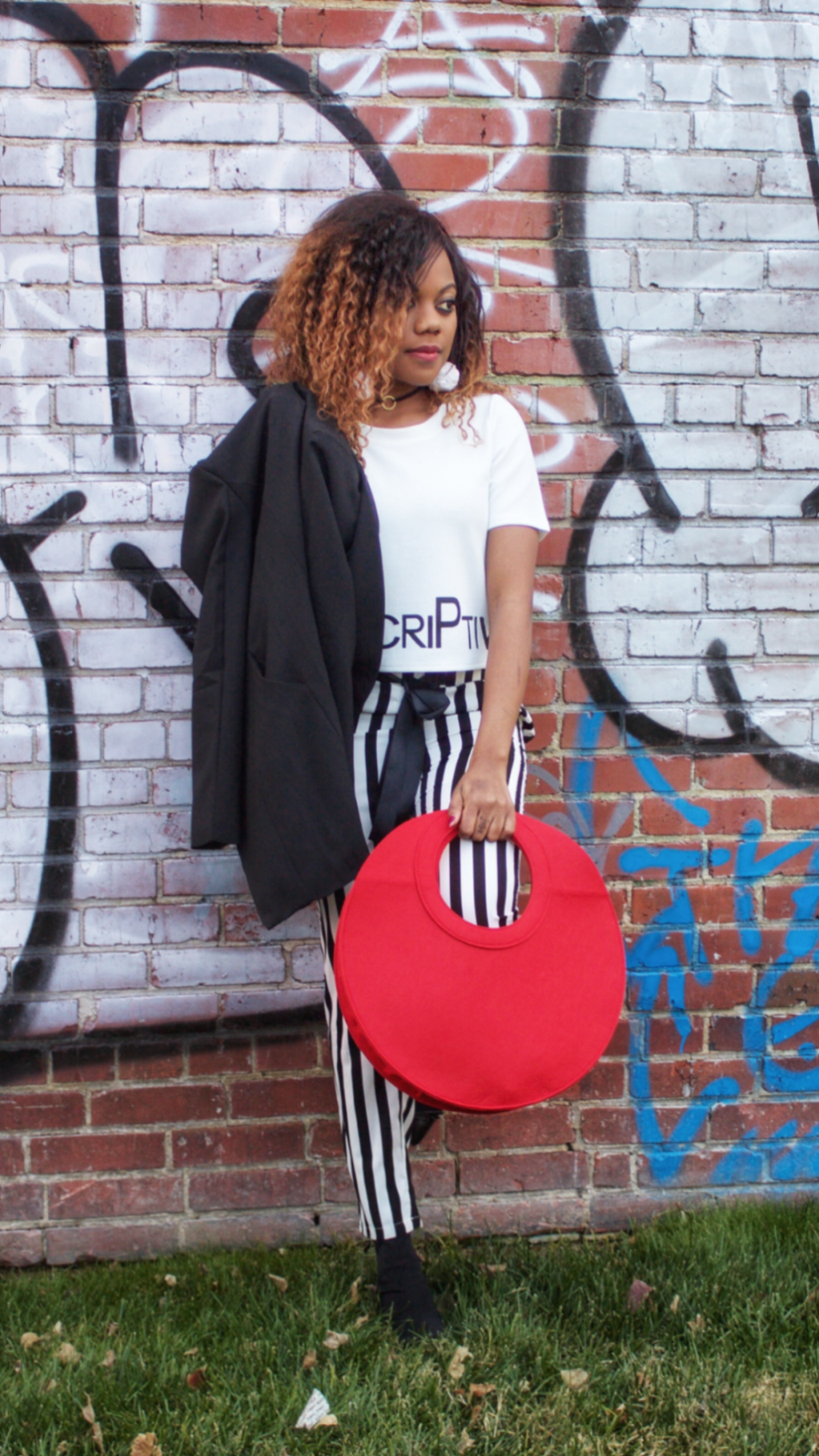 Rocking a big bold red purse/sharing exciting&nbsp;information